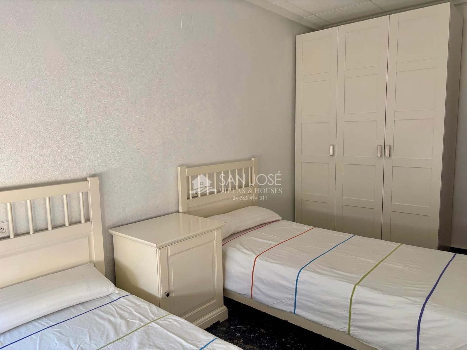 3 bedroom Flat for rent in Aspe with pool - € 700 (Ref: 9954396)