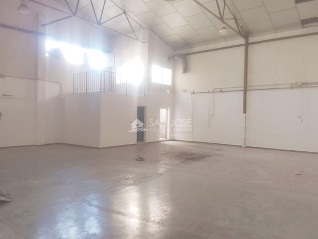 Negocio en Elche / Elx en alquiler - 1.200 € (Ref: 9963320)