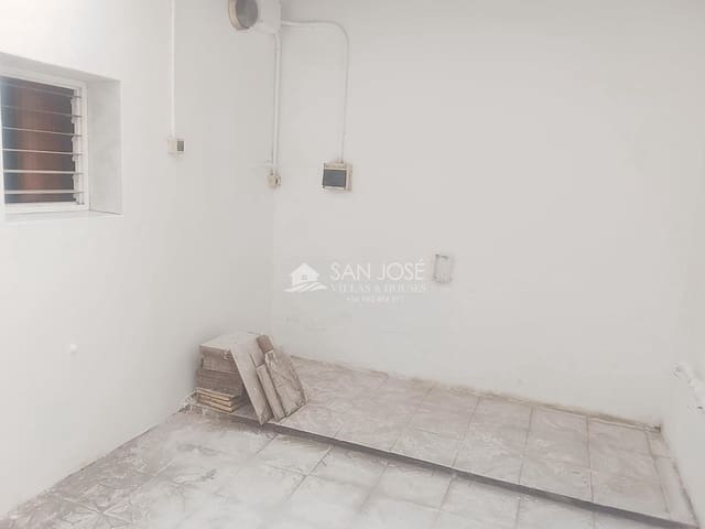 Negocio en Elche / Elx en alquiler - 1.200 € (Ref: 9963320)