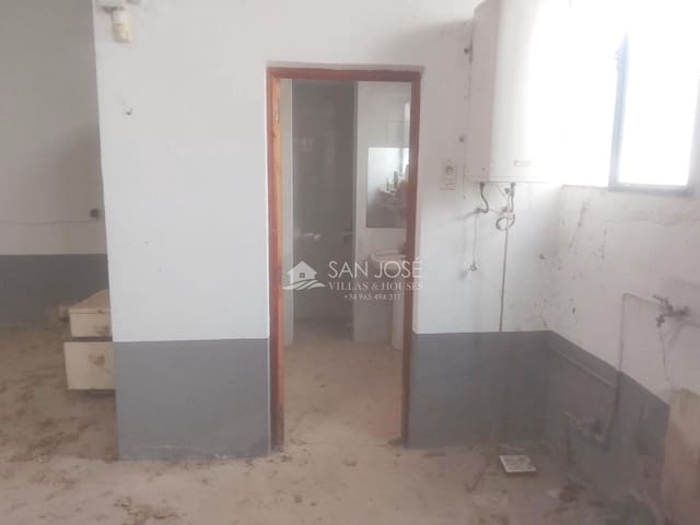 Empresa para venda em Caudete - 139 000 € (Ref: 9970778)
