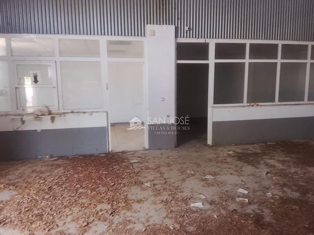 Empresa para venda em Caudete - 139 000 € (Ref: 9970778)