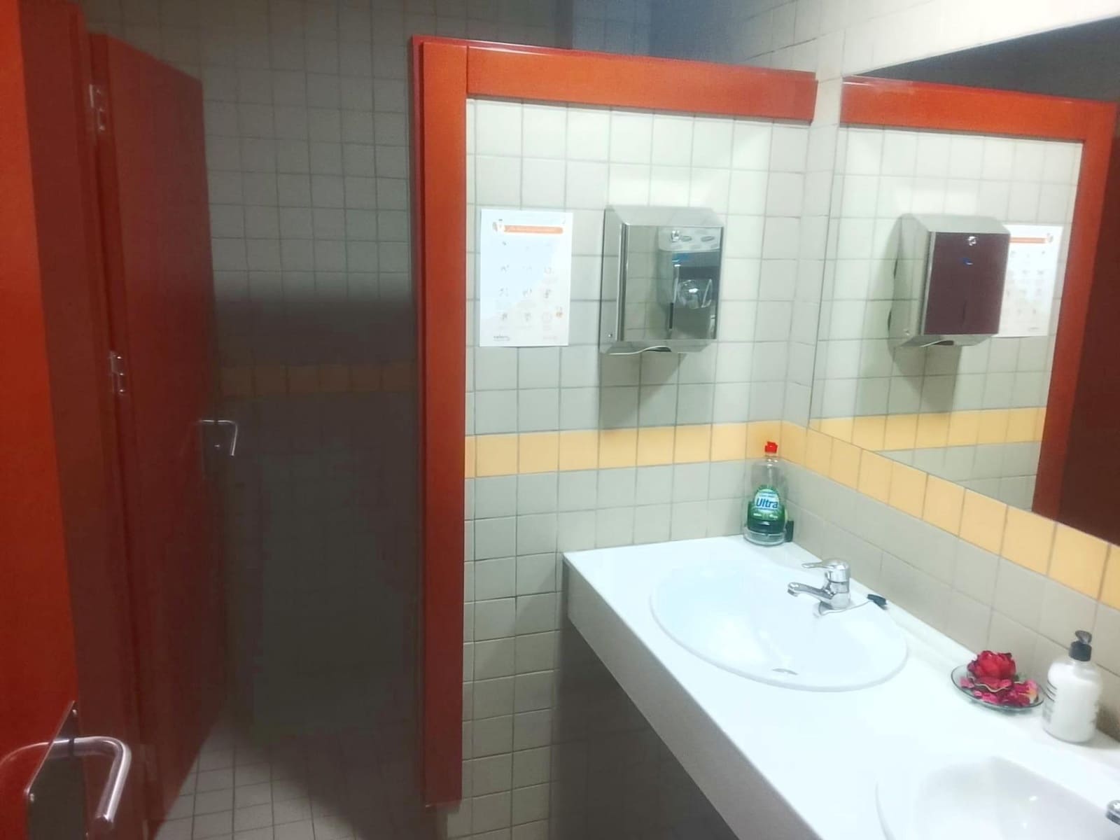 Virksomhed til salg i El Altet - € 2.600.000 (Ref: 9970779)