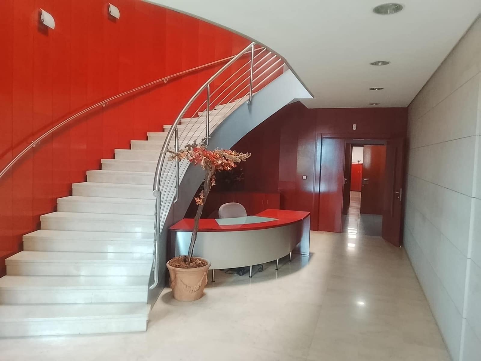 Virksomhed til salg i El Altet - € 2.600.000 (Ref: 9970779)