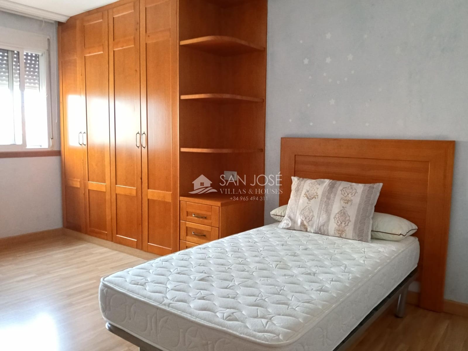 4 bedroom Bungalow for rent in Aspe with garage - € 1,200 (Ref: 9970781)