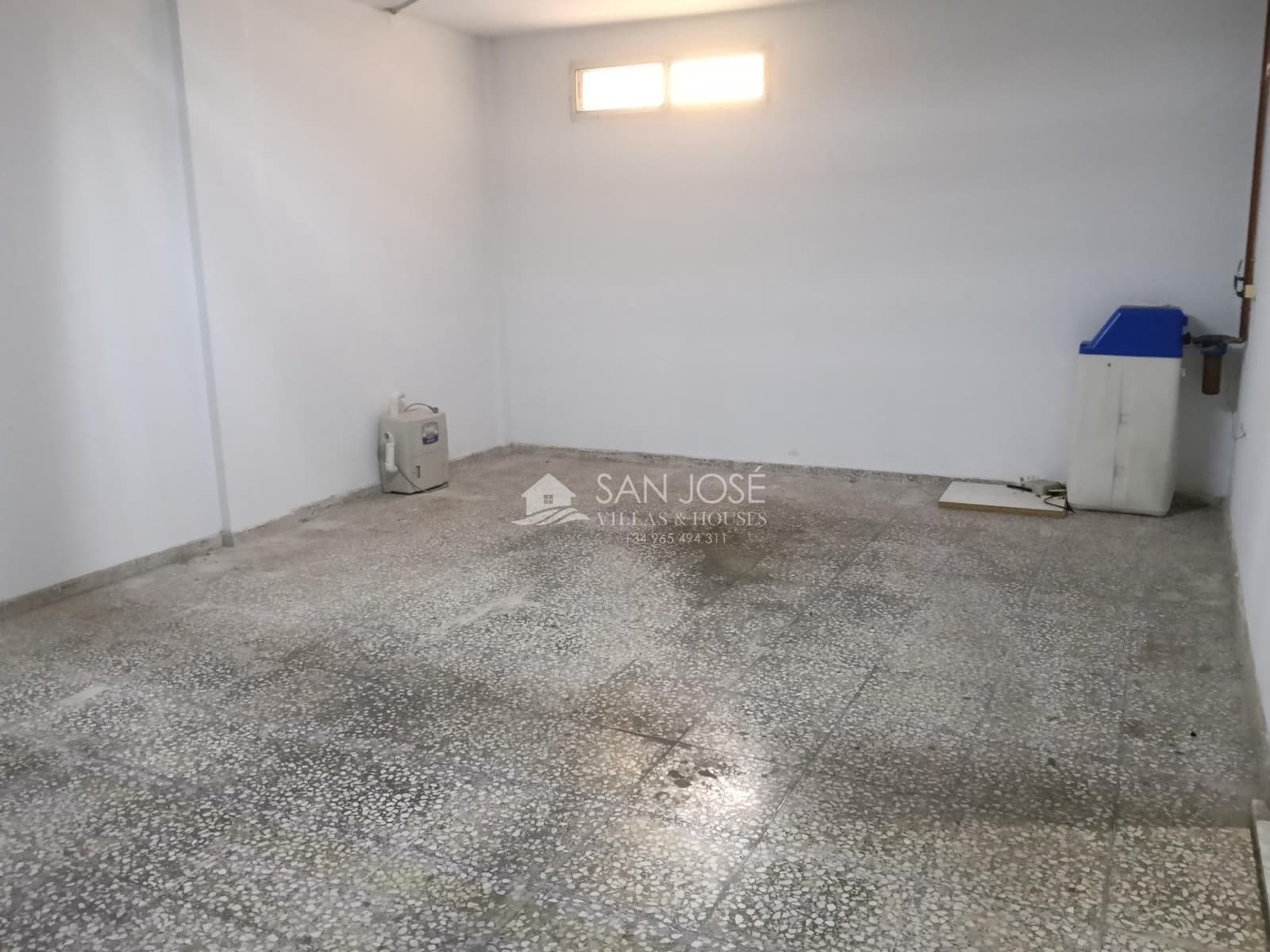 4 bedroom Bungalow for rent in Aspe with garage - € 1,200 (Ref: 9970781)