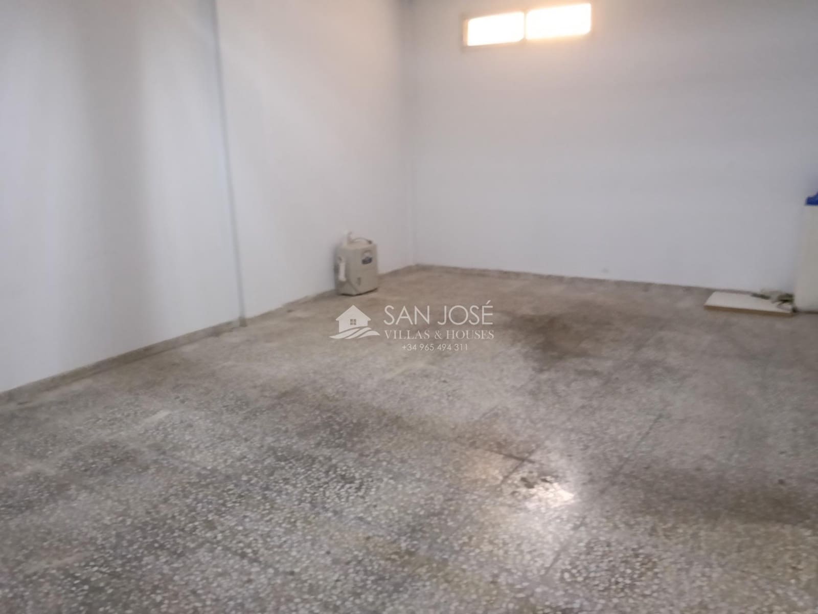 4 bedroom Bungalow for rent in Aspe with garage - € 1,200 (Ref: 9970781)