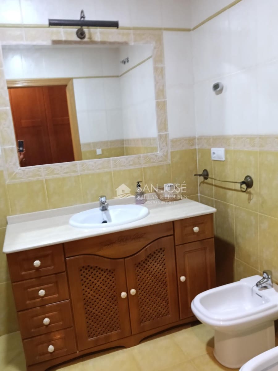 4 bedroom Bungalow for rent in Aspe with garage - € 1,200 (Ref: 9970781)