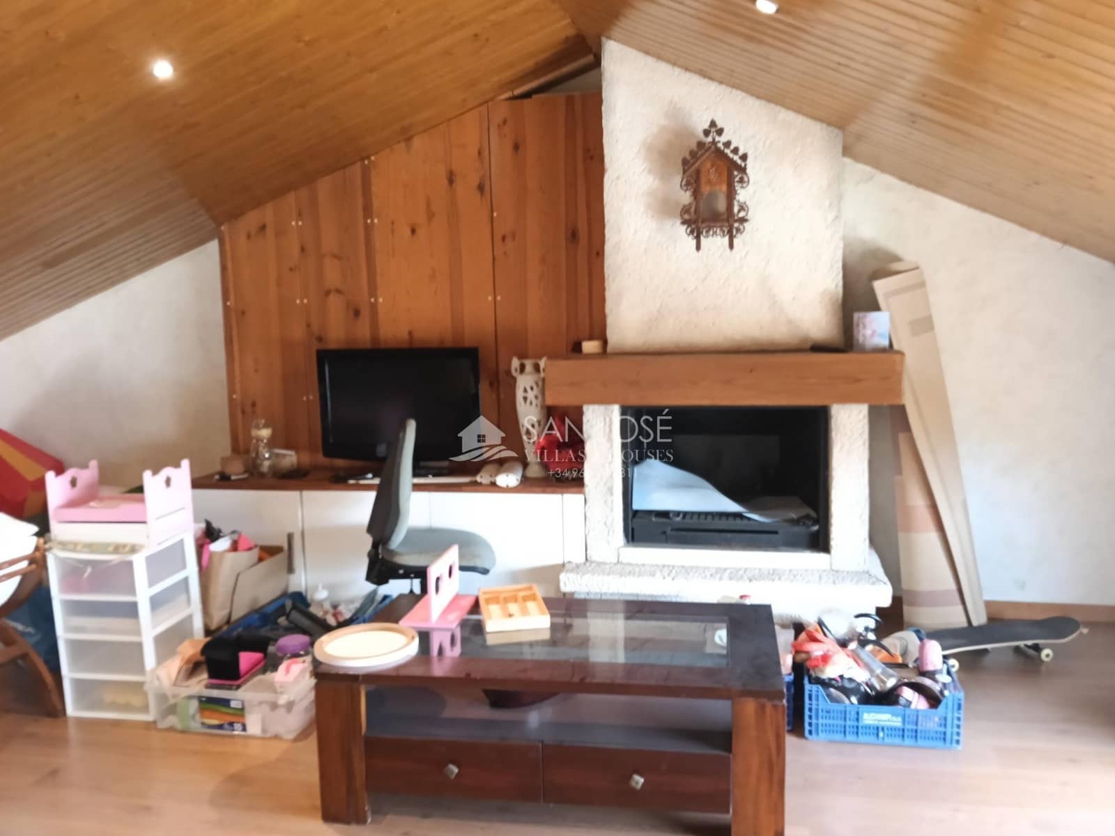 4 bedroom Bungalow for rent in Aspe with garage - € 1,200 (Ref: 9970781)