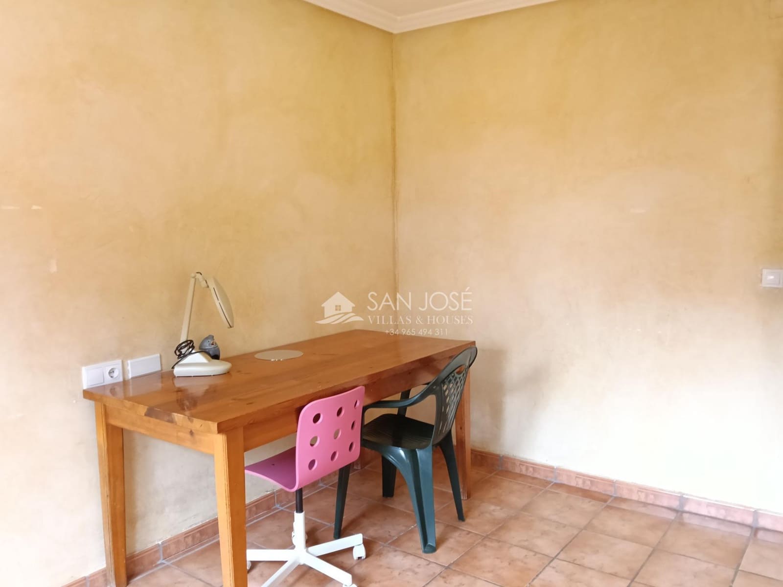 4 bedroom Bungalow for rent in Aspe with garage - € 1,200 (Ref: 9970781)