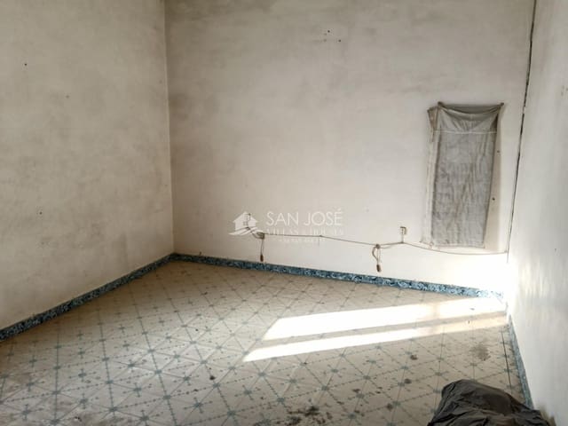 8 soverom Hus til salgs i Aspe - € 97 260 (Ref: 9970789)