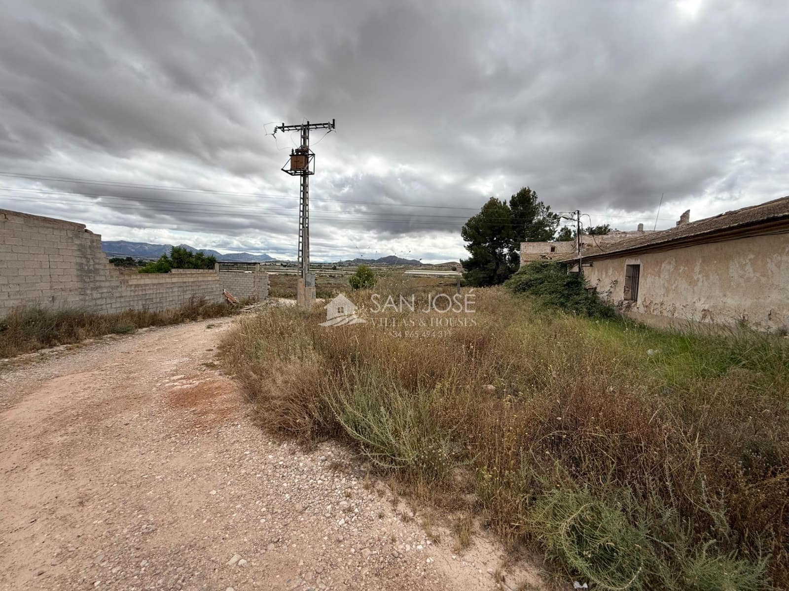 Undeveloped Land for sale in Aspe - € 269,000 (Ref: 9973517)