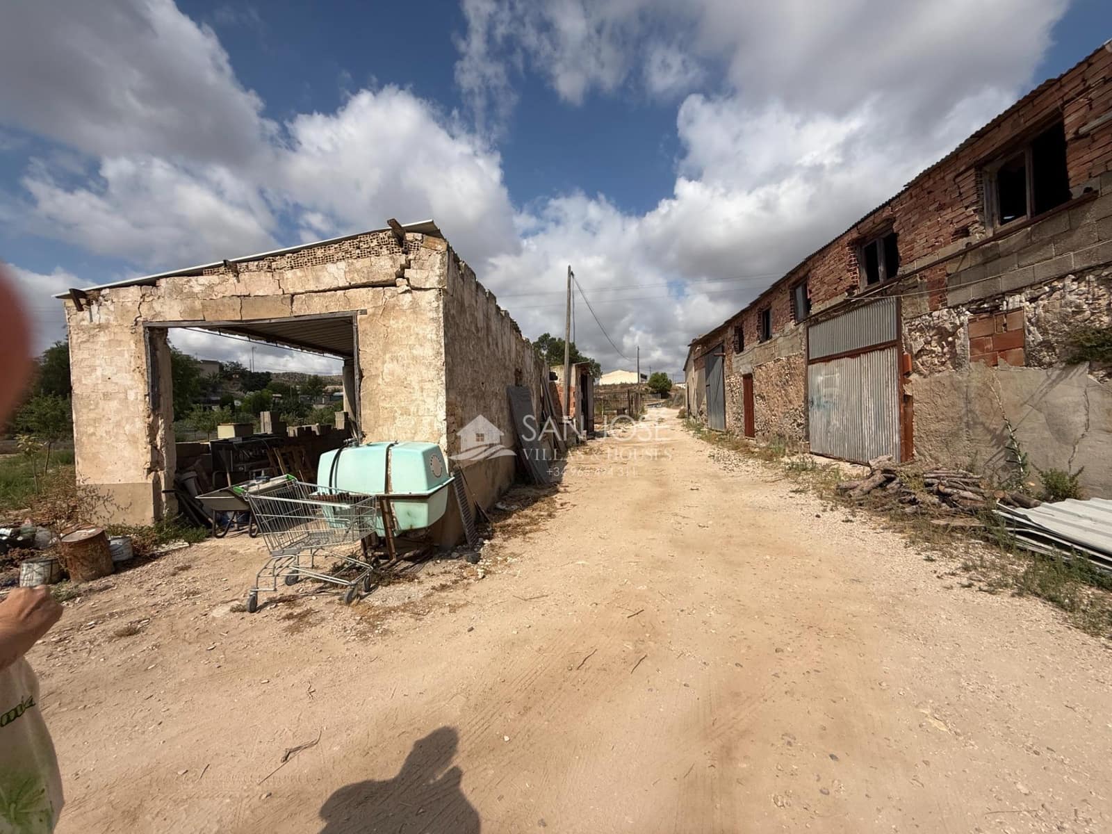 Undeveloped Land for sale in Aspe - € 269,000 (Ref: 9973517)