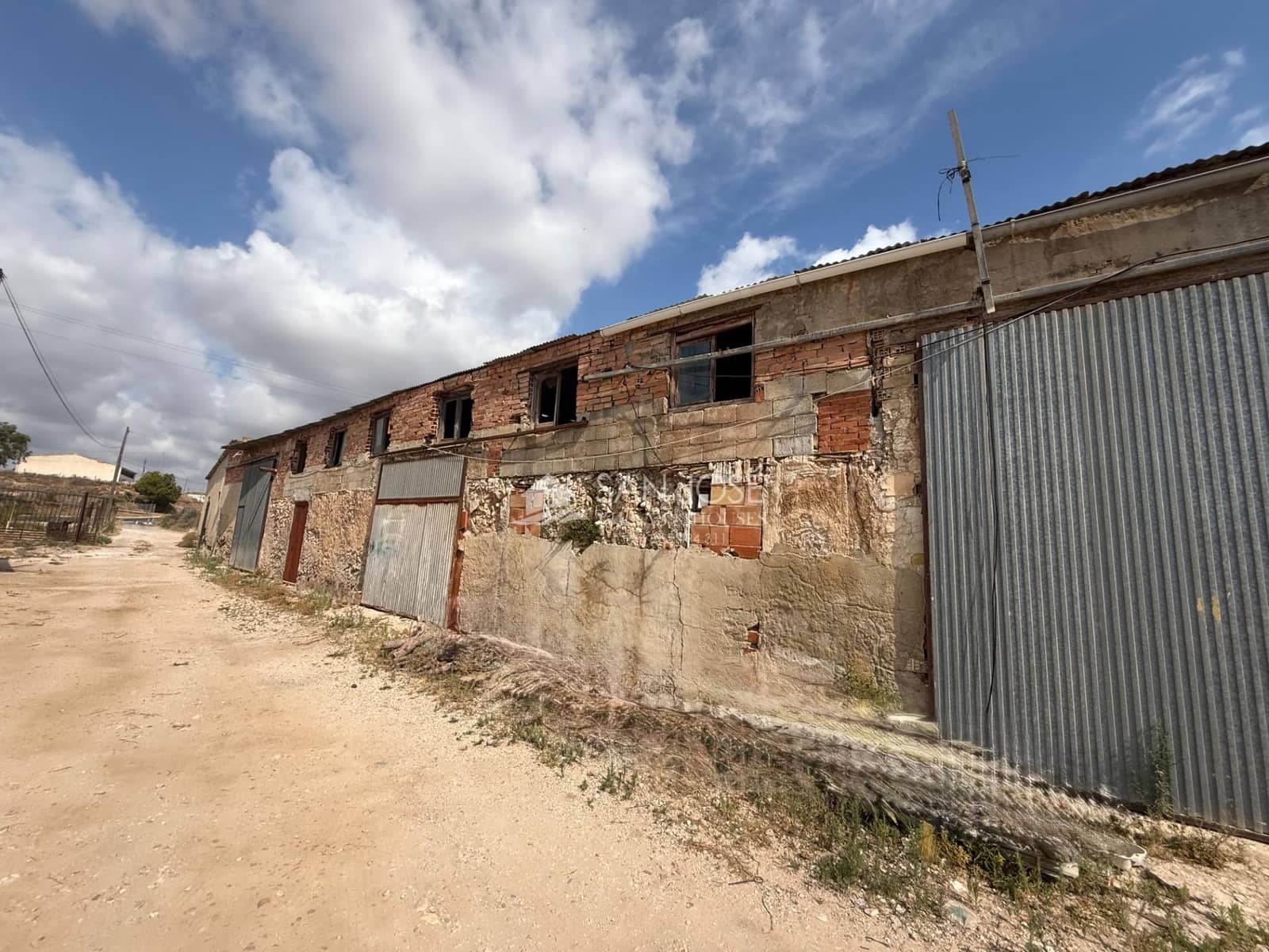 Undeveloped Land for sale in Aspe - € 269,000 (Ref: 9973517)