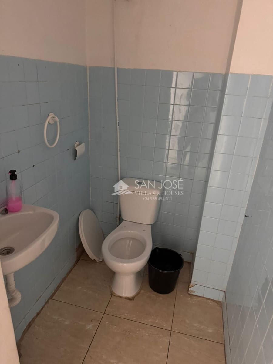 2 chambre Local Commercial à vendre à Novelda - 222 000 € (Ref: 9979040)