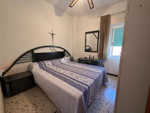 Chalet de 4 habitaciones en Aspe en venta con piscina - 298.000 € (Ref: 9994420)
