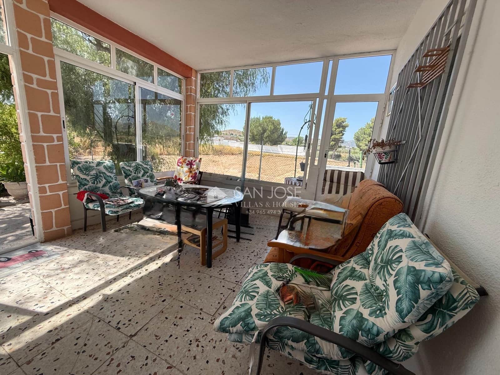 Chalet de 4 habitaciones en Aspe en venta con piscina - 298.000 € (Ref: 9994420)