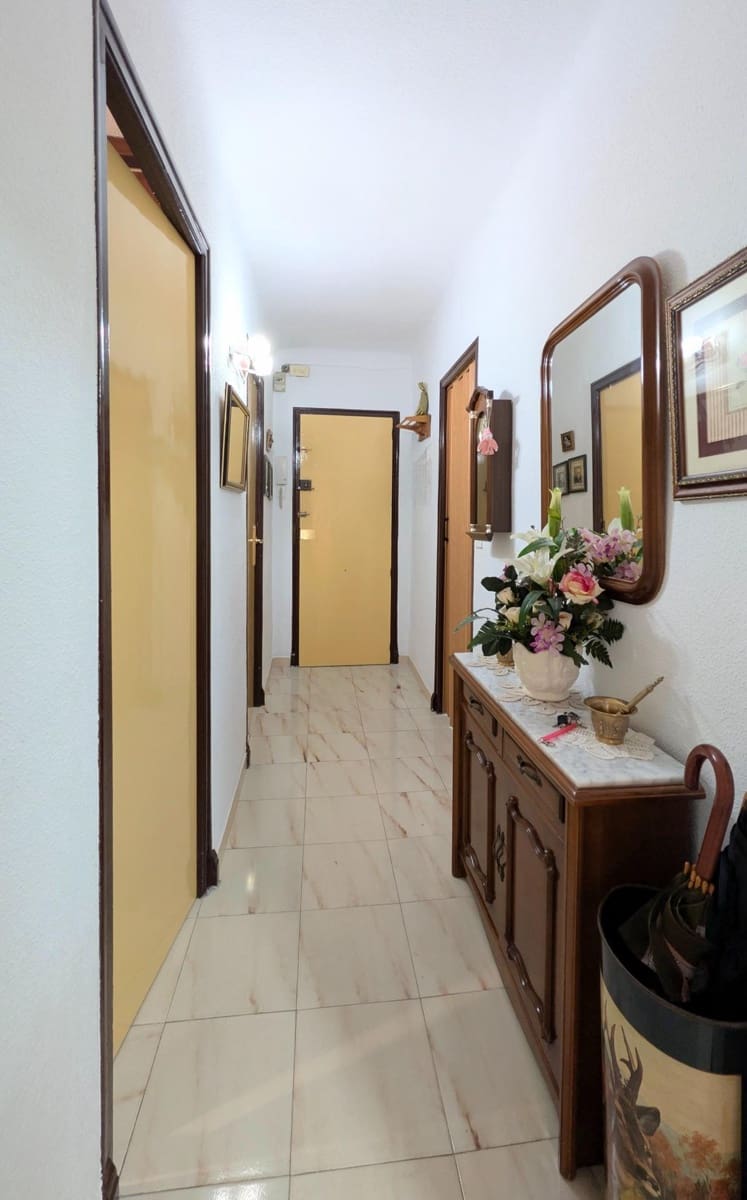 3 sypialnia Mieszkanie na sprzedaż w Elche / Elx - 105 000 € (Ref: 9349844)