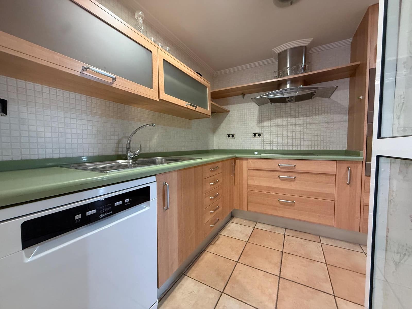 3 soveværelse Lejlighed til salg i Elche / Elx med garage - € 210.000 (Ref: 9349846)