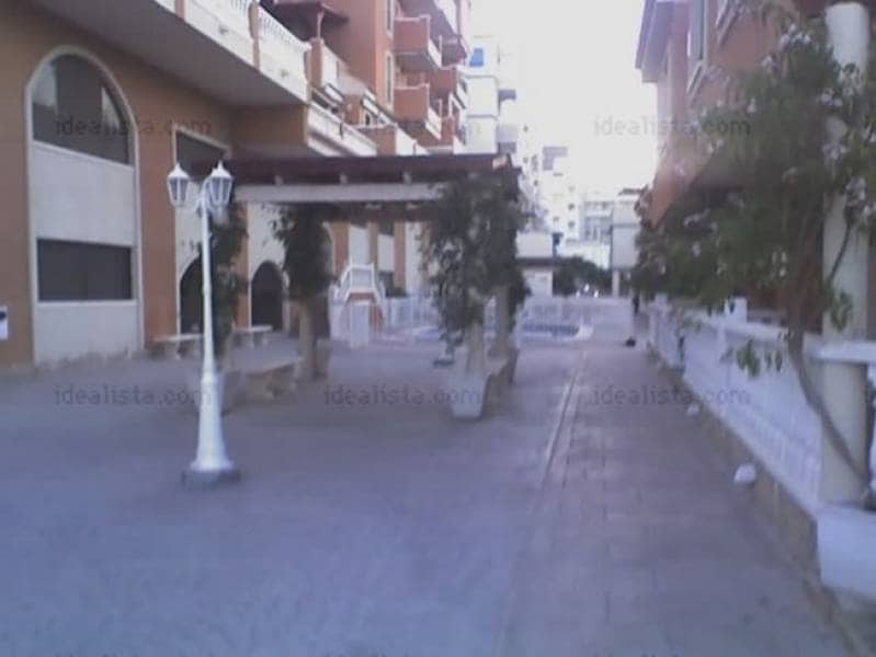 4 soveværelse Bungalow til salg i Santa Pola med swimmingpool garage - € 356.000 (Ref: 9349909)