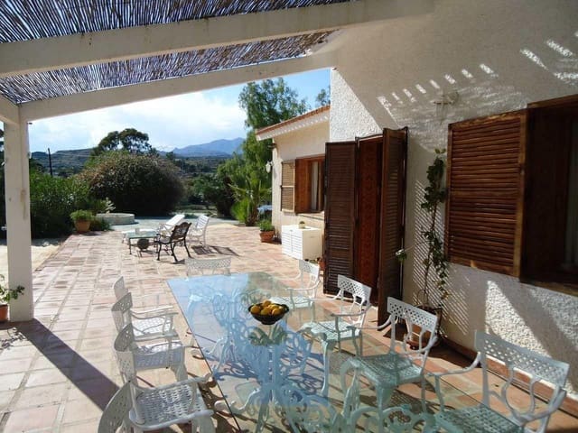 6 slaapkamer Villa te koop in Montiboli, La Villajoyosa / Vila Joiosa met zwembad garage - € 3.750.000 (Ref: 9349922)