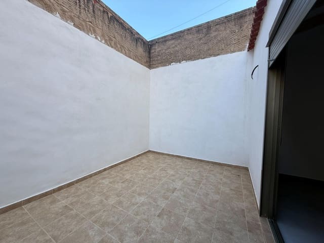 7 makuuhuone Huoneisto myytävänä paikassa Elche / Elx - 219 000 € (Ref: 9353482)