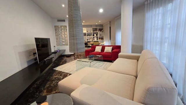 3 quarto Apartamento para venda em Centro, Elche / Elx - 289 999 € (Ref: 9353484)