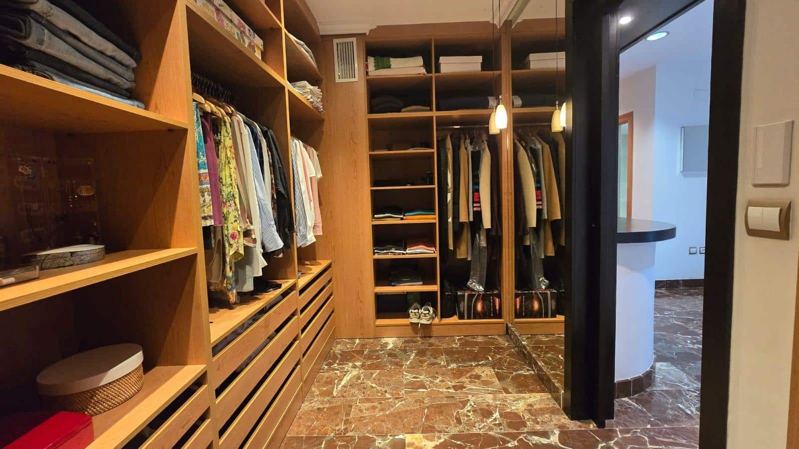 3 sypialnia Mieszkanie na sprzedaż w Elche / Elx - 289 999 € (Ref: 9353484)