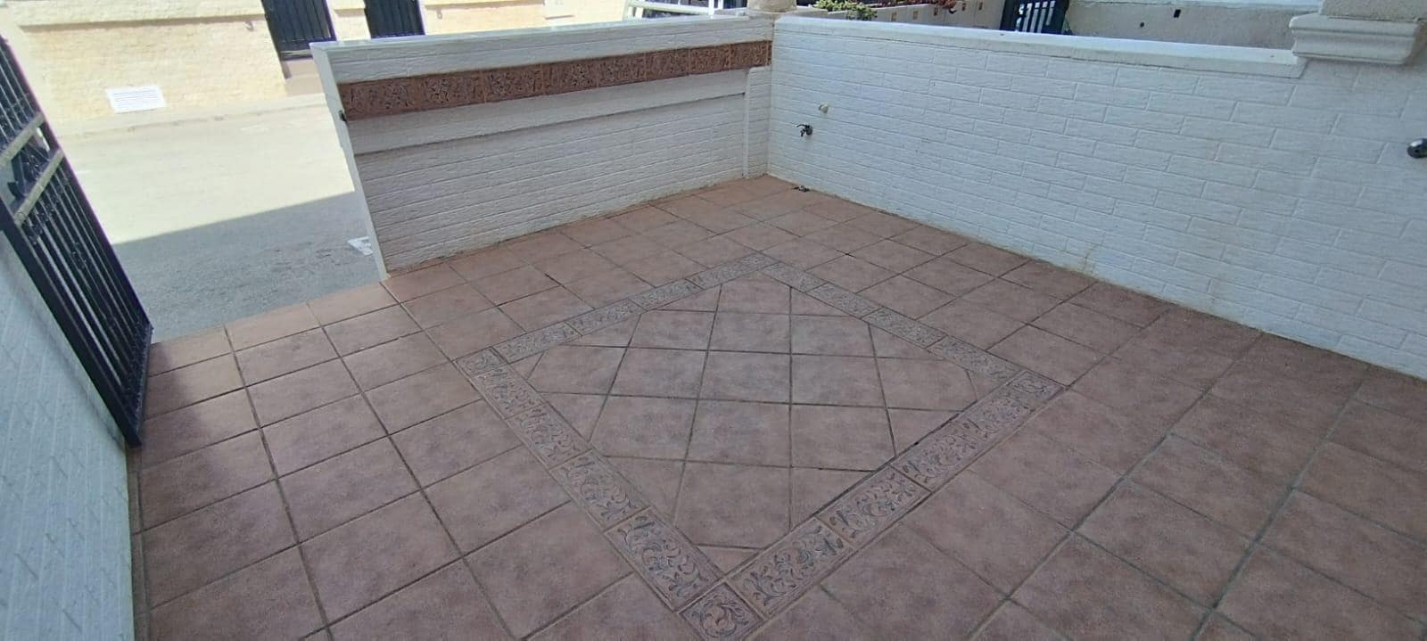 4 quarto Bungalow para venda em Santa Pola com garagem - 310 000 € (Ref: 9353487)