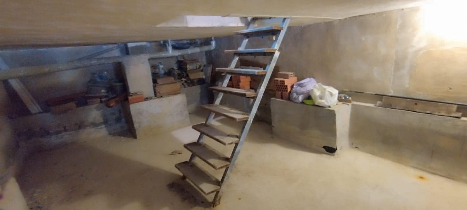 4 quarto Bungalow para venda em Santa Pola com garagem - 310 000 € (Ref: 9353487)