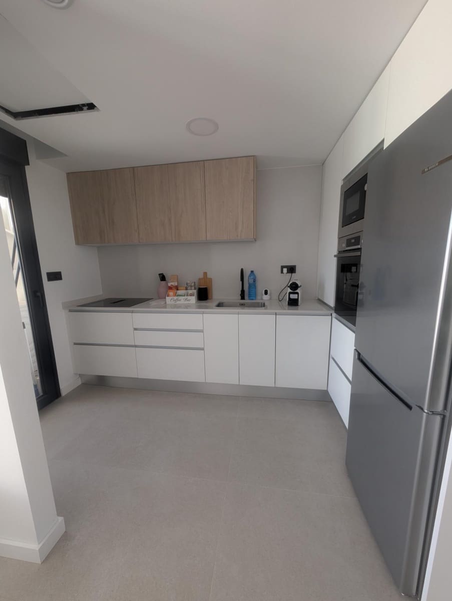 2 soveværelse Lejlighed til salg i Muchamiel / Mutxamel med swimmingpool - € 204.000 (Ref: 9353495)