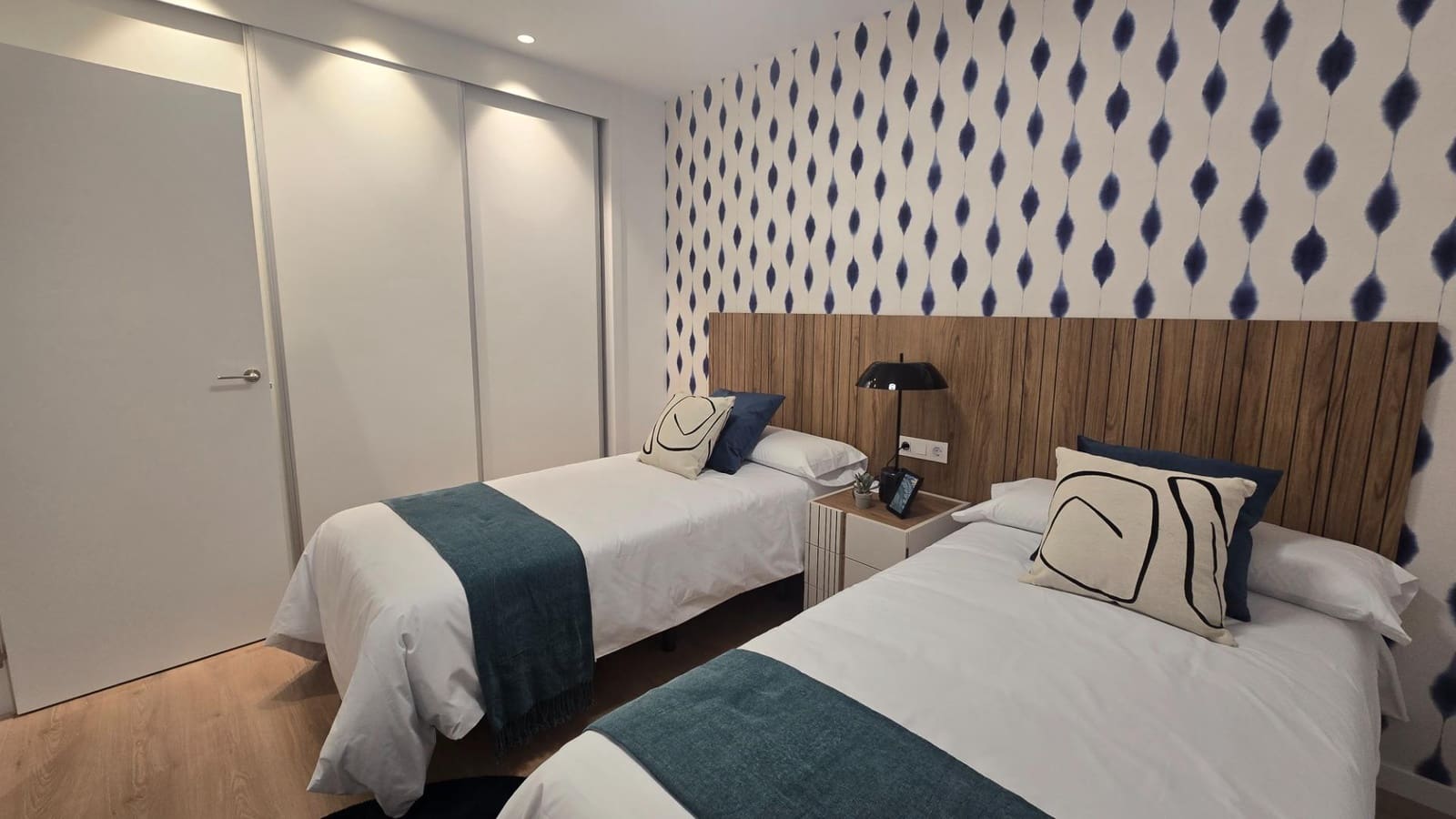 3 soveværelse Lejlighed til salg i Elche / Elx med swimmingpool - € 280.000 (Ref: 9353501)