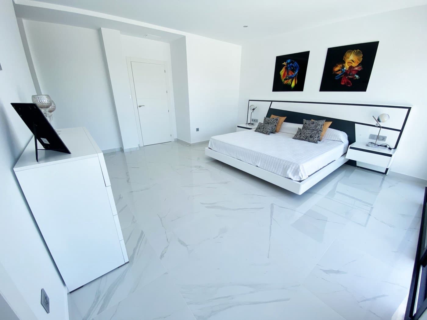 3 bedroom Villa for sale in La Marina with pool - € 455,000 (Ref: 9356017)