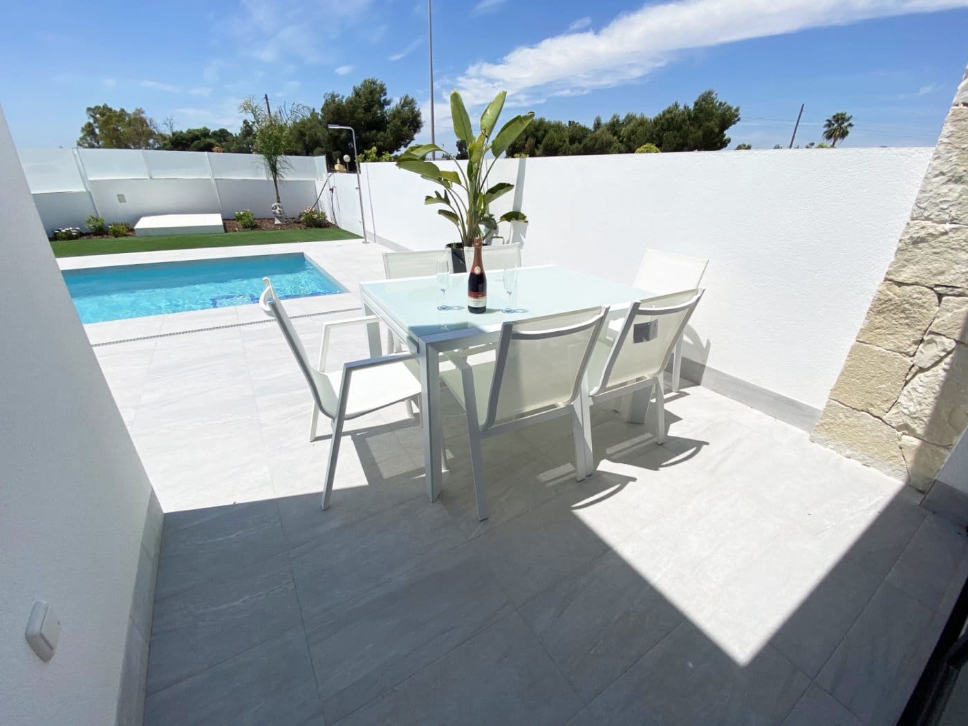 3 bedroom Villa for sale in La Marina with pool - € 455,000 (Ref: 9356017)