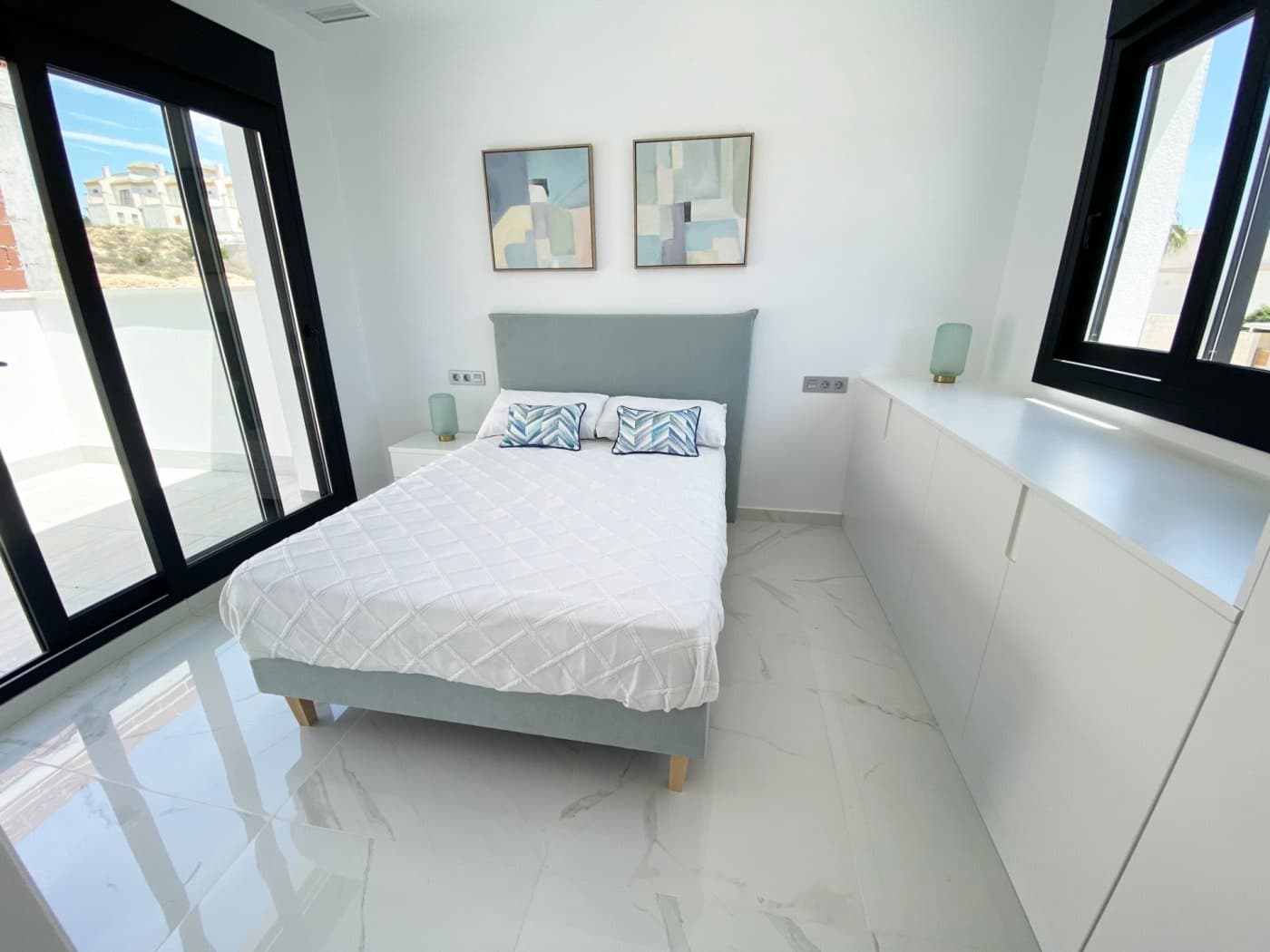 3 bedroom Villa for sale in La Marina with pool - € 455,000 (Ref: 9356017)