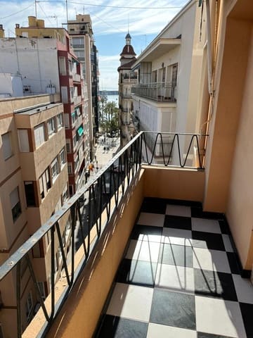 5 slaapkamer Flat te koop in Alicante stad - € 360.000 (Ref: 9356020)