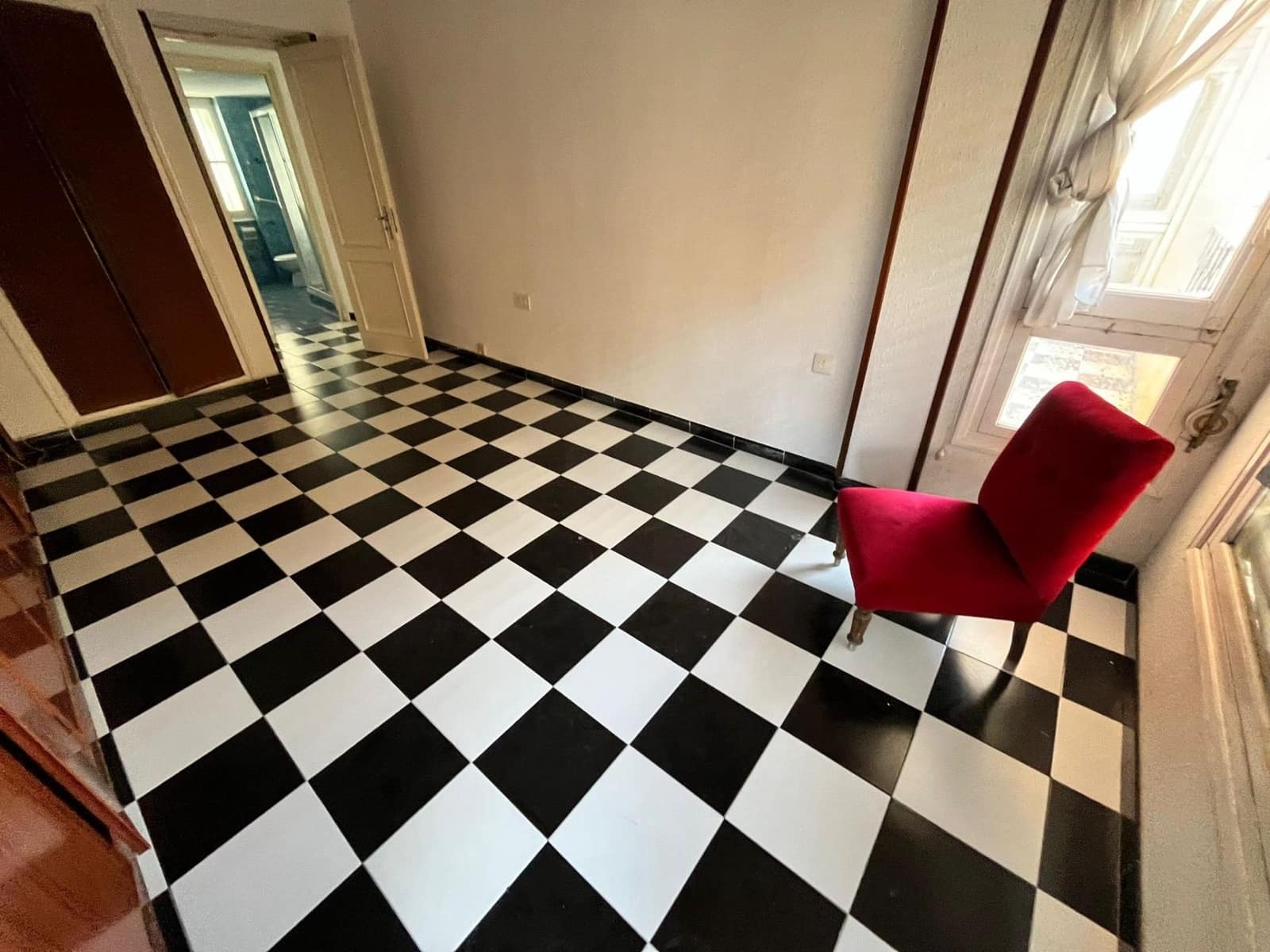 5 slaapkamer Flat te koop in Alicante stad - € 360.000 (Ref: 9356020)