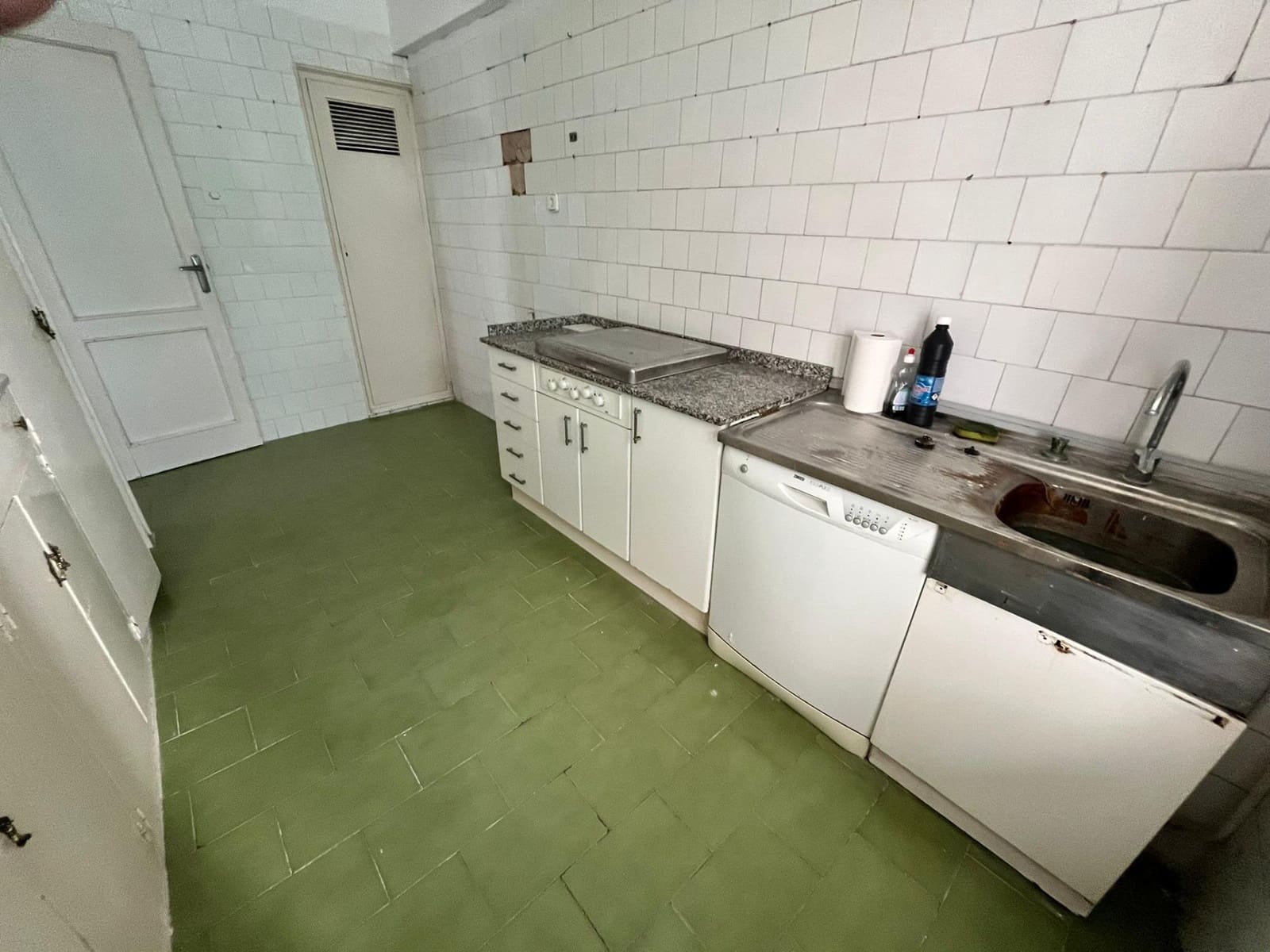 5 slaapkamer Flat te koop in Alicante stad - € 360.000 (Ref: 9356020)