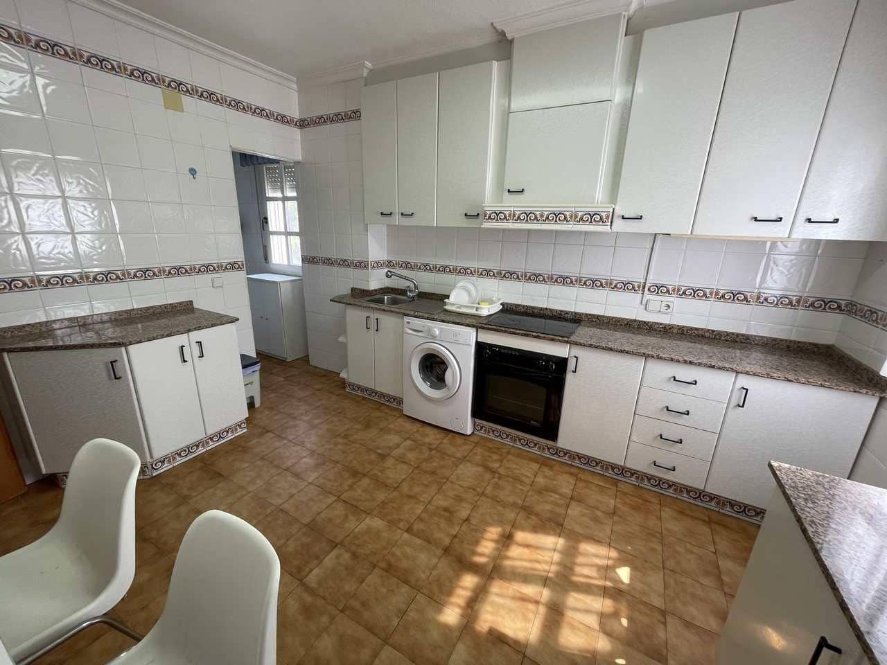 4 bedroom Villa for sale in Benferri with pool garage - € 319,300 (Ref: 9356023)