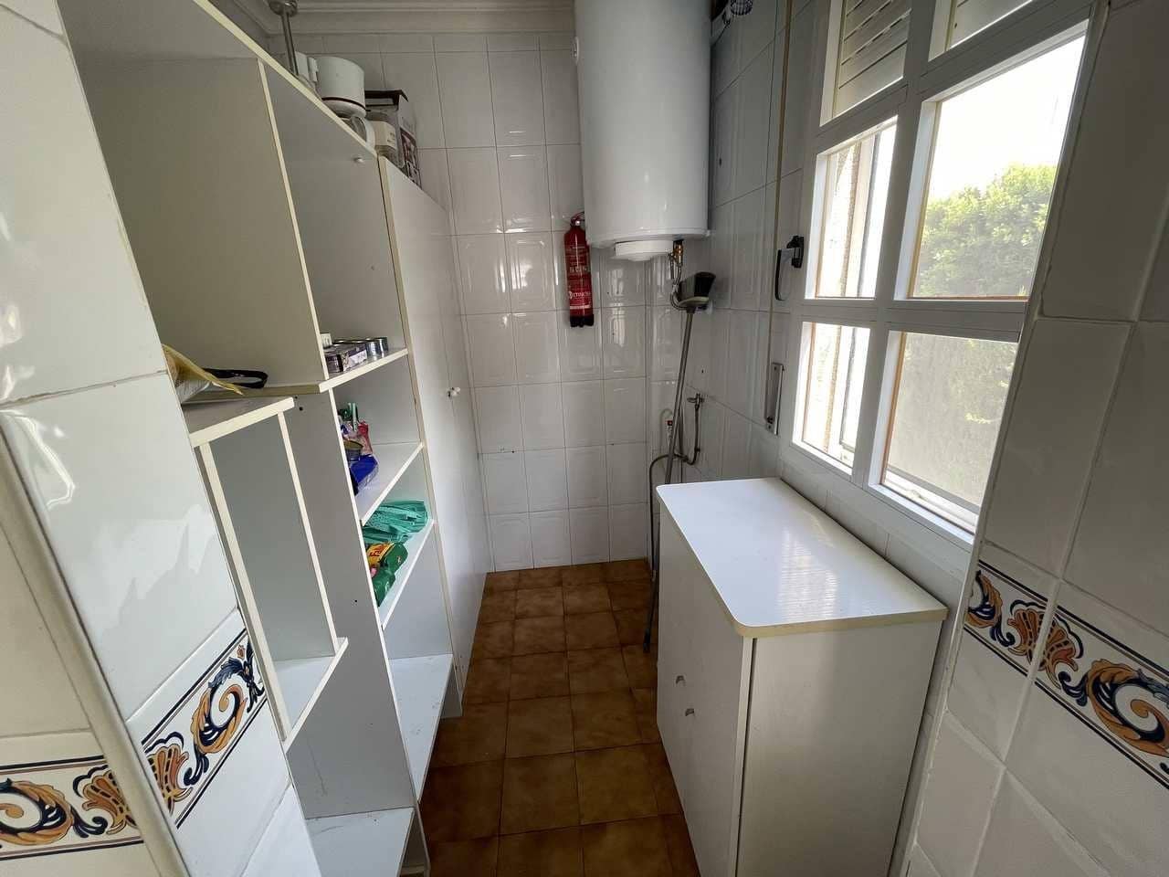 4 bedroom Villa for sale in Benferri with pool garage - € 319,300 (Ref: 9356023)