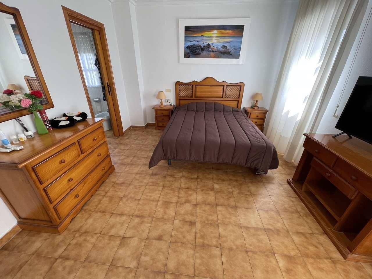 4 bedroom Villa for sale in Benferri with pool garage - € 319,300 (Ref: 9356023)