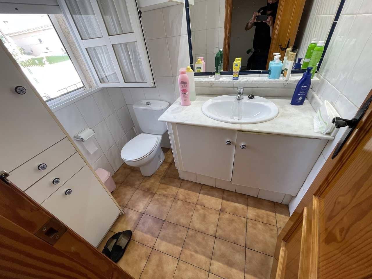 4 bedroom Villa for sale in Benferri with pool garage - € 319,300 (Ref: 9356023)