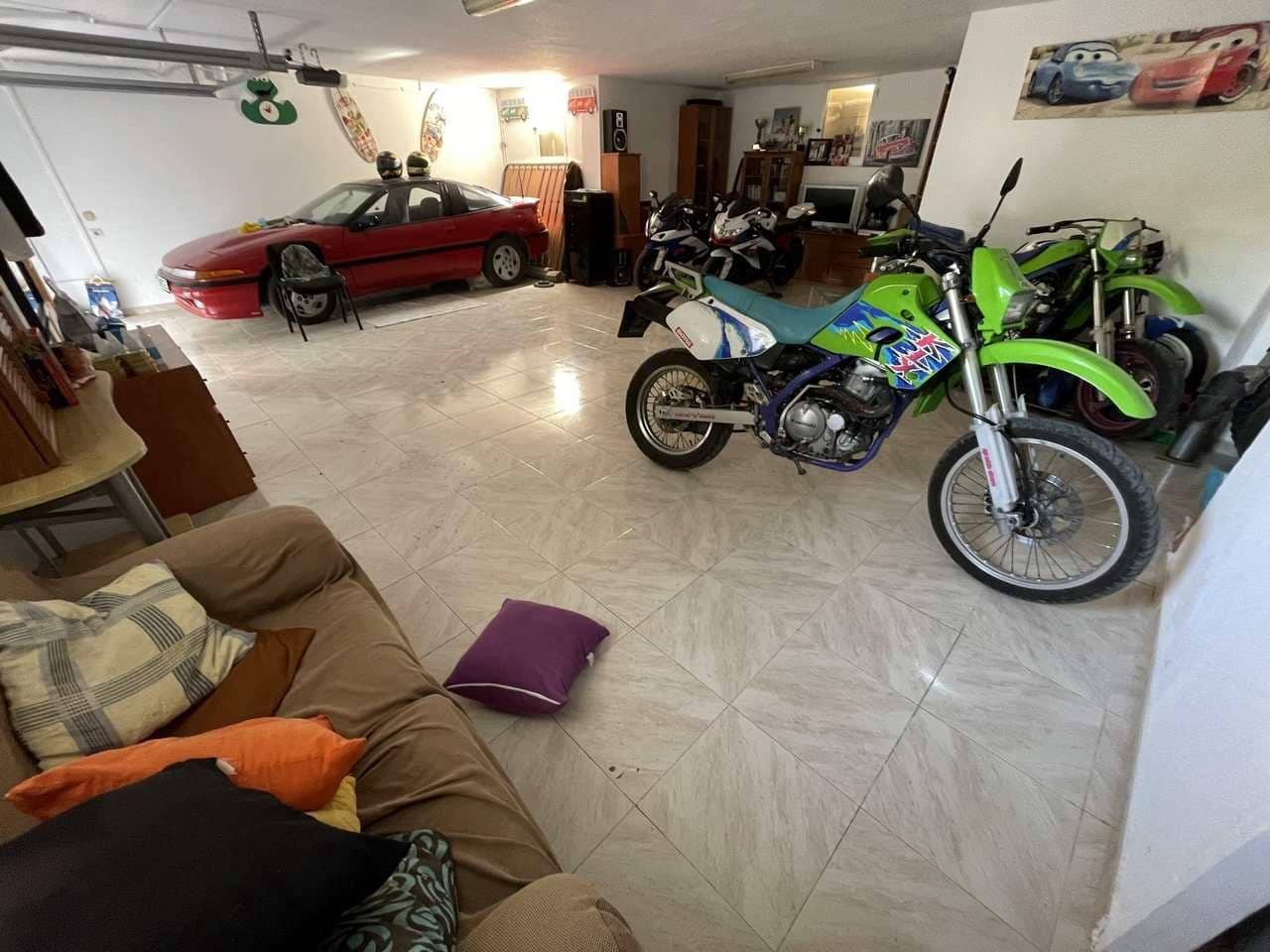 4 bedroom Villa for sale in Benferri with pool garage - € 319,300 (Ref: 9356023)