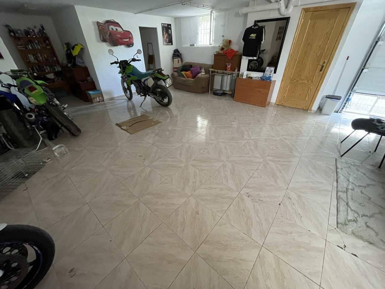 4 bedroom Villa for sale in Benferri with pool garage - € 319,300 (Ref: 9356023)