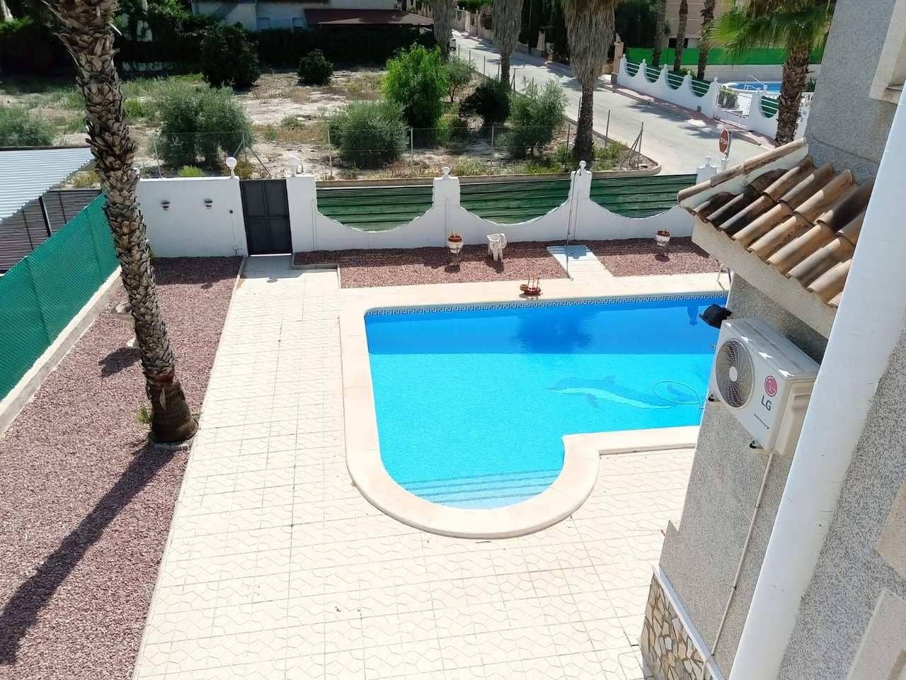 4 bedroom Villa for sale in Benferri with pool garage - € 319,300 (Ref: 9356023)