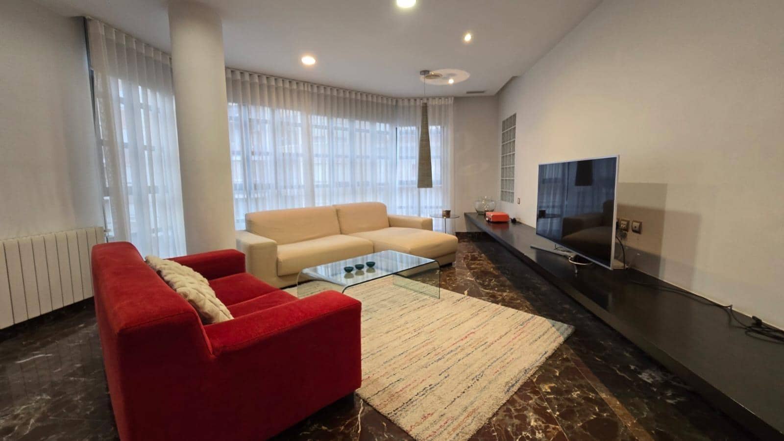 Piso de 3 habitaciones en Elche / Elx en venta - 296.000 € (Ref: 9356024)