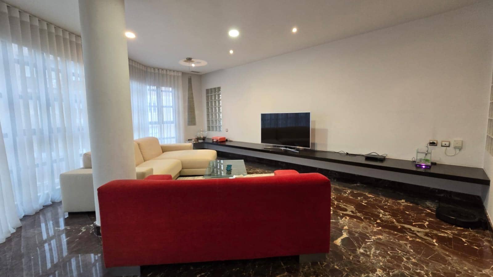 Piso de 3 habitaciones en Elche / Elx en venta - 296.000 € (Ref: 9356024)