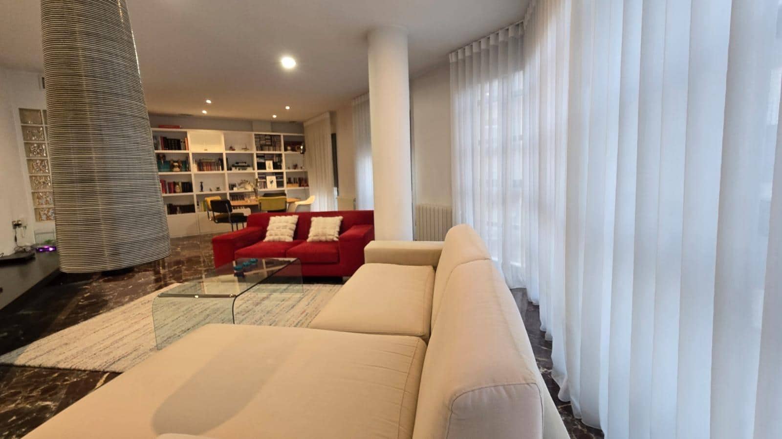 Piso de 3 habitaciones en Elche / Elx en venta - 296.000 € (Ref: 9356024)
