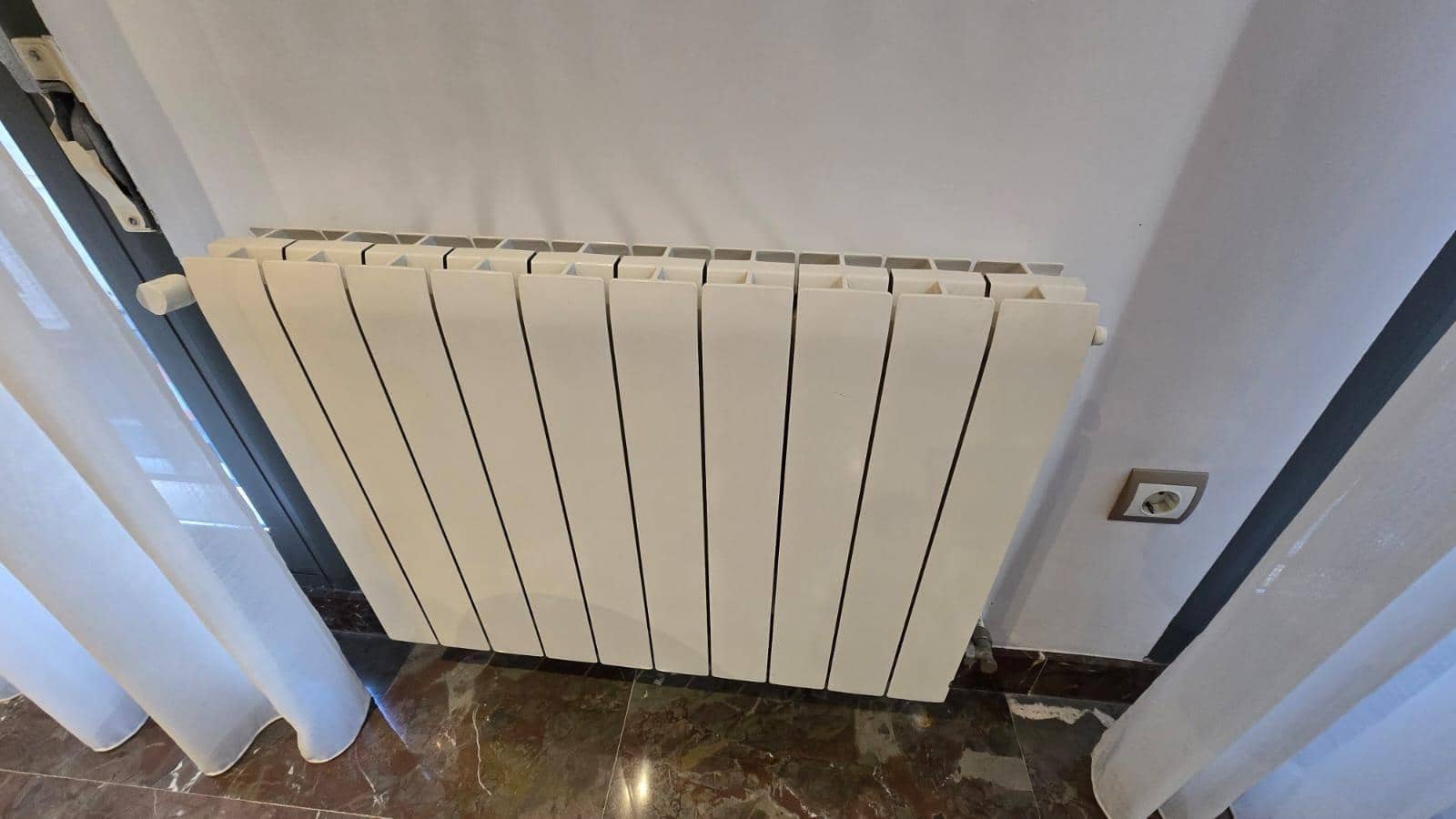 Piso de 3 habitaciones en Elche / Elx en venta - 296.000 € (Ref: 9356024)