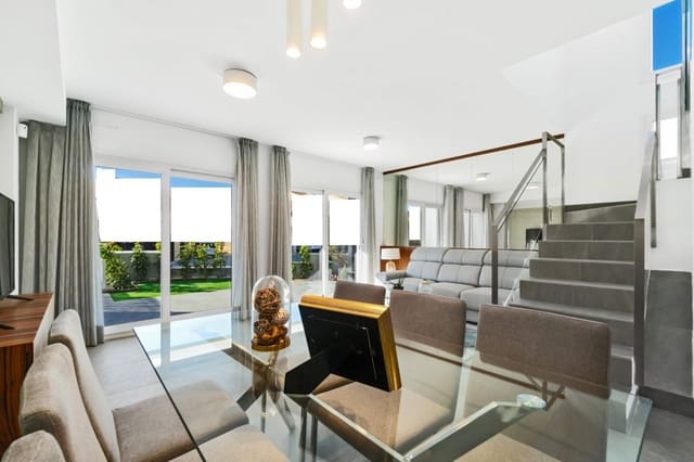 3 chambre Bungalow à vendre à Elche / Elx avec piscine - 312 000 € (Ref: 9356025)