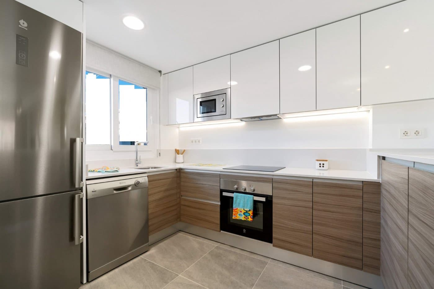 3 sypialnia Bungalow na sprzedaż w Elche / Elx z basenem - 312 000 € (Ref: 9356025)